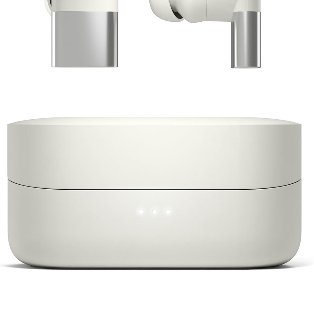 Status Between 3ANC Earbuds